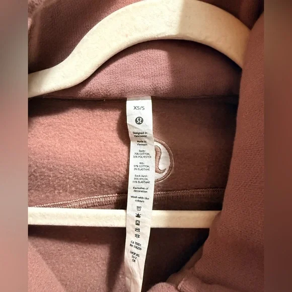 Lululemon Scuba Funnel Neck Half Zip Pullover
Size XS/S - Picture 5 of 5